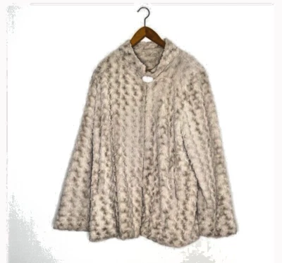 Dennis Basso 15th Anniversary Collections Edition Cream Faux Fur Coat Gold Liner — 第 1/4 张图片