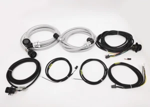 Free Expedited delivery omron cable XS5W-T421-KMC-K new - Picture 1 of 9