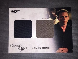 James Bond In Motion Doppio Armadio Reliquia Trading Card di James Bond. Scheda DC03. - Foto 1 di 12