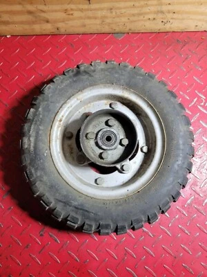 1971 Kawasaki MT1 KV75 «2» передний обод в сборе - Изображение 1 из 4