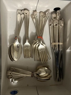 1847 Rogers Bros Silverware Eternally Yours Set of 68 Pieces - Image 1 of 2