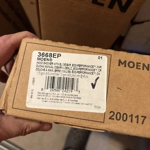 NEW MOEN 3669EP 4-Spray 4 in. Eco-Performance Handshower w/Slidebar Chrome B138 - Picture 1 of 1