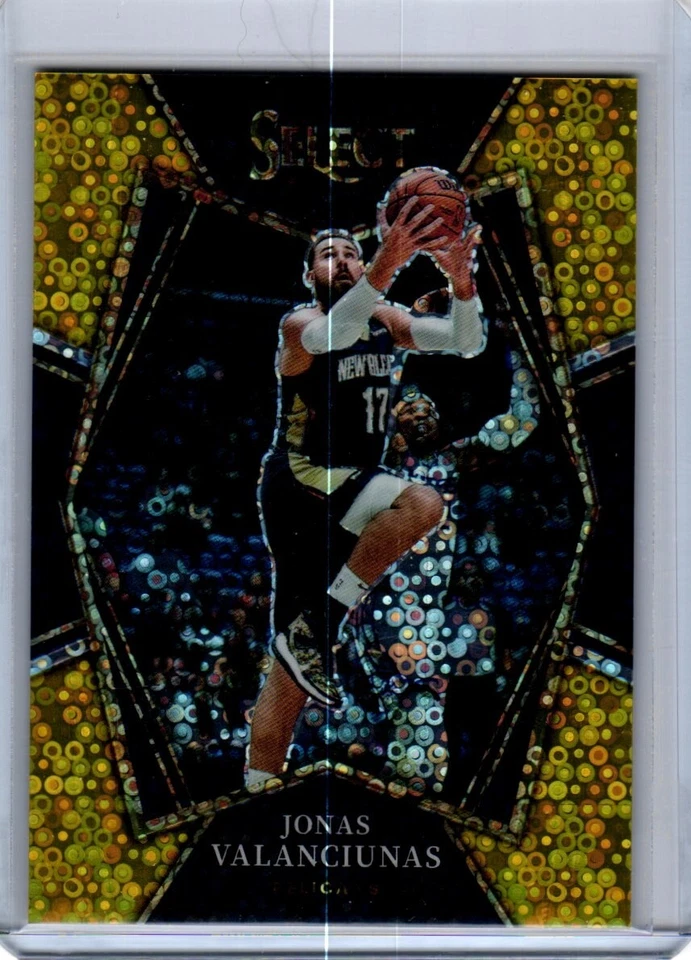 Panini Select Jonas Valanciunas GOLD Disco /10 SSP - Image 1 of 2