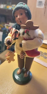 Byer's Choice Ltd-The Carolers-Girl - Figurina Natale 2010 9,5" - Foto 1 di 8