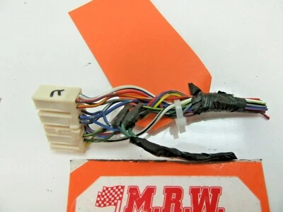 DOOR CONTROL COMPUTER WIRE PLUG CONNECTOR BLUE BOX 8598020370 for 94-99 CELICA - Image 1 of 4