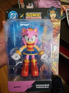 DC Sonic the Hedgehog Amy Wonder Woman 5" figure Jakks Toy New In Hand - Picture 1 of 4