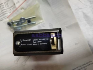 New Rexroth Stopping Cylinder 3842547758 - Picture 1 of 3