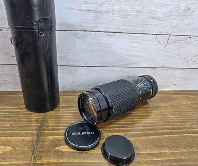 Soligor 70-210 mm f/3.5 Macro Zoom Lens C/D Mount w/ Caps/ Case - Image 1 of 4