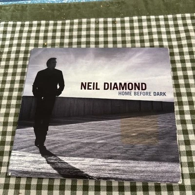 Neil Diamond – Home before dark – Columbia 88697154652 - © 2008 – CD-Digipak - Bild 1 von 2