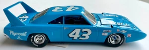 Petty Superbird The Franklin Mint - NO COA - Original Box And Packaging - Picture 1 of 22
