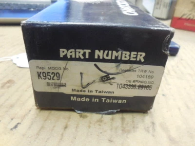 Rótula inferior delantera derecha #k9529 - Se adapta a Toyota Van Wagon 1988 H143 Foto 1 de 3