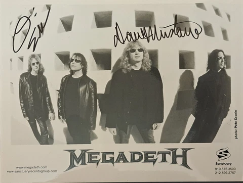 Dave Mustaine David Ellefson signed autographed 2001 Promo Megadeth 8x10 B&W Cover