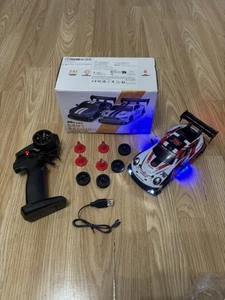 Voiture Télécommandée Enfants Voiture RC Drift Grande Vitesse 2.4G, Passe-Partou - Picture 1 of 6