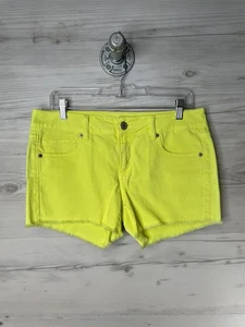 American Eagle Outfitters pantaloncino donna 10 denim giallo fluo orlo sfilacciato elasticizzato - Foto 1 di 13