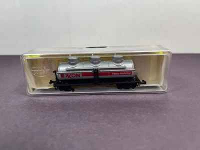 Model Power N Scale Train 3411 Dome Tank Car EXXON GATX 4532 - Image 1 of 4
