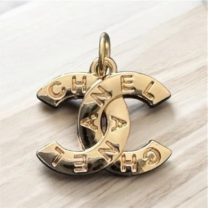 Chanel Zipper Pull Button Charm All Gold 19mm - Bild 1 von 3