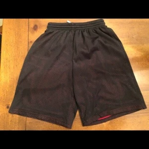 Boy's bcg Black/Red Mesh Athletic Shorts - Size M 10/12 - Picture 1 of 4