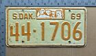 1969 South Dakota license plate 44-1706 Lincoln Mount Rushmore 16522