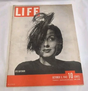 Revista LIFE de colección 5 de octubre de 1942 llamativa Joan Thorsen con un sombrero inusual - Imagen 1 de 11