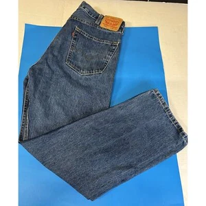 Pantalones de mezclilla Levi's 505 corte regular 100 % algodón. Perfectamente roto - Imagen 1 de 5