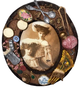 3D Antique Victorian Style Ornate Picture Frame Vanity Comb Perfume Jewelry - Picture 1 of 10