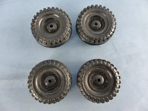 Lot de 4 roues anciennes pour jouets anciens CIJ JOUSTRA JRD JEP dia: 4,3 cm - Imagen 1 de 2