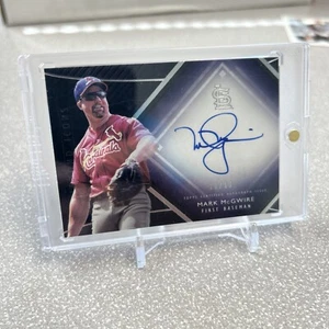 MARK MCGWIRE 2017 TOPPS DIAMOND ICONS AUTOGRAPH CARDINALS AUTO 10/10 AUTO - Picture 1 of 2
