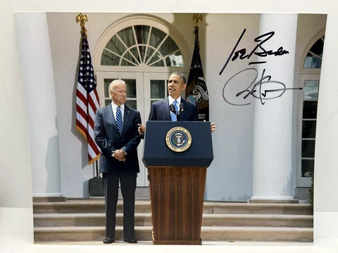 Barack Obama & Joe Biden Signed 8x10 Photo Dual POTUS Autographed JSA LOA Cover