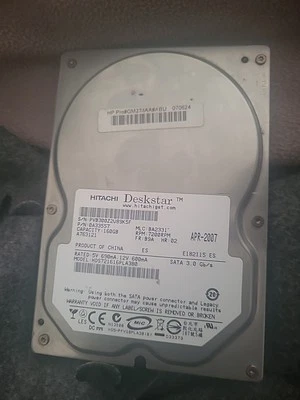Hitachi Deskstar 160GB, 7200 RPM, Internal 3.5" (HDS721616PLA380) Hard Drive - Image 1 of 2