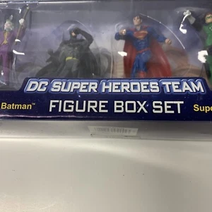 DC Comics Super Heroes Team Figure Set Box 6-Pack 2.75" - Picture 1 of 7