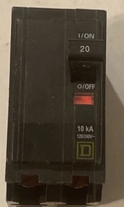 Interruttore Quadrato D QOB 20A 2 Poli P-2 453 TIPO VITE - Foto 1 di 4