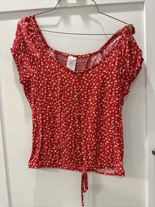 No Boundaries Juniors Red Floral Tied Trim Blouse Size Small - Picture 1 of 6