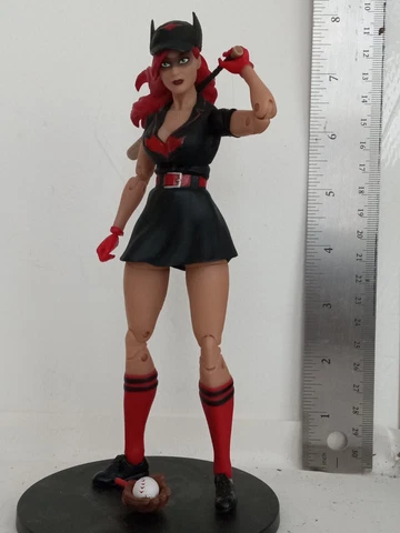 DC MULTIVERSE BOMBSHELLS BATWOMAN LOOSE Cover