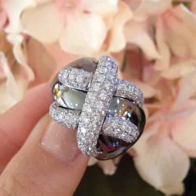 Wide Pave Diamond Crossover Band Ring 3.83 cttw in 18k Gold - HM1109BZ - Image 1 of 4