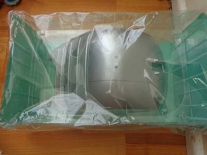 1/3 DEAGOSTINI BUILD THE VESPA 1956 GS 150 SCOOTER #50 LEGSHIELD / FOOTBOARD - Picture 1 of 1