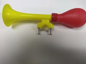 Bicicleta Bicicleta Cuerno de Aire Payaso Sonido Tirador Campana Clásica Goma Bombilla AMARILLA - Imagen 1 de 3