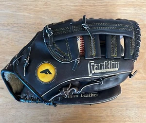 Franklin Baseball Glove Right Handed Throwing Leather 4785S Professional Series - Picture 1 of 15