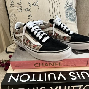 Vans [Glen Plaid Floral] Old Skool Shoes Black Embroidery Women's Sz 7.5 US - Picture 1 of 11