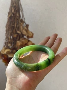 Geschnitzter grüner Hetian Jade Armreif 57 mm, geschnitzte Lotusblüte - Bild 1 von 11