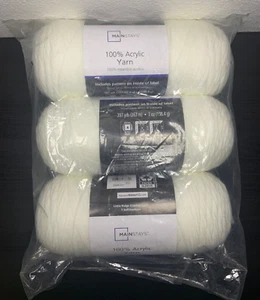 (Lot of 3) Mainstays Acrylic Yarn 7 oz each, White - Picture 1 of 5