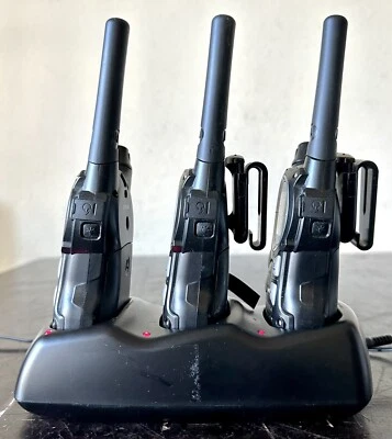 Motorola TALKABOUT Two Way Radio MR350TPR Three Pack - Image 1 of 4