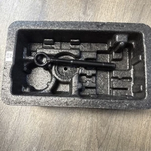Caja de herramientas de carga Kia Soul 2014 a 2019 con gancho de remolque - Imagen 1 de 4