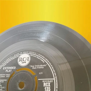 Elvis Presley - In Tender Mood EP - 7′′ Vinyl [EX/VG] RCA RCX-135 J2PH-0168/9 - Bild 1 von 9