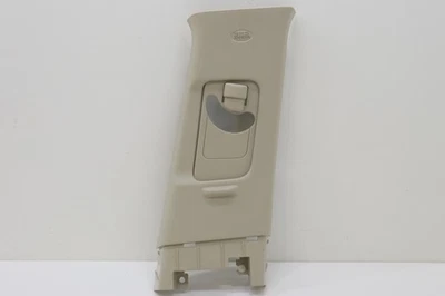 2014 - 2020 MITSUBISHI OUTLANDER ПРАВАЯ СТОЙКА ВЕРХНЯЯ ОТДЕЛКА КРЫШКА OEM 7211A324ZZ - Изображение 1 из 4