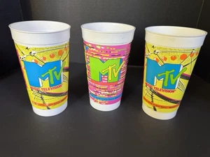 3 Vintage Taco Bell 1990 MTV Promo Plastic Cups VMA Video Music Awards 32 Oz - Picture 1 of 3