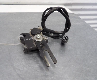 Interruptor de soporte lateral Kawasaki Ninja 300 13-17 27010-0097 Foto 1 de 3