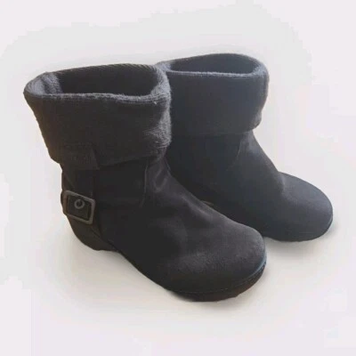 Mujer Crocs 11554 Zapatero Marrón Cuero Gamuza Plegables Botines. Talla 8. Foto 1 de 4