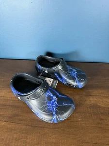 Crocs Bistro Black Lightning Bolt Graphic Slip Resistant Clogs Men 4 Women's 6 - Picture 1 of 5
