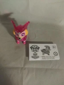 Paw Patrol, Mighty Pups Charged Up Skye Collectible Figure with Light Up Uniform - Picture 1 of 2