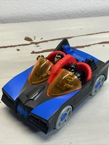 Batimóvil Fisher-Price Imaginext DC Super Friends con figuras de Batman y Robin - Imagen 1 de 8